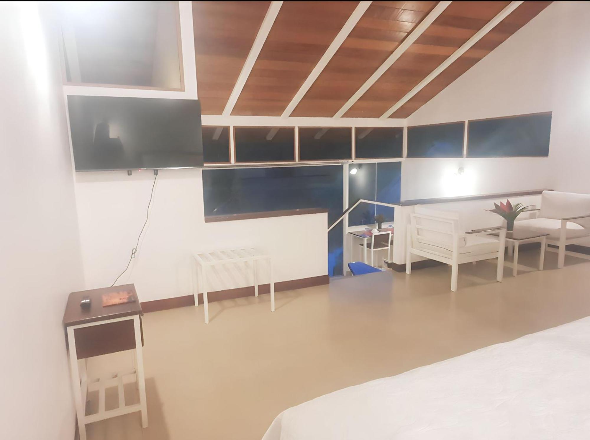 Lagoon Village B&B Y Spa Tarapoto Buitenkant foto